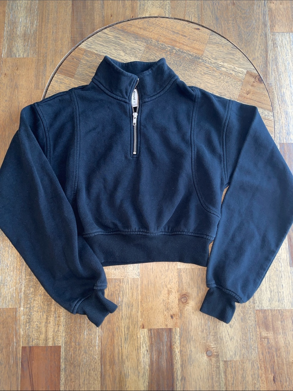 Black Cropped Quarter-Zip‎ Sweatshirt